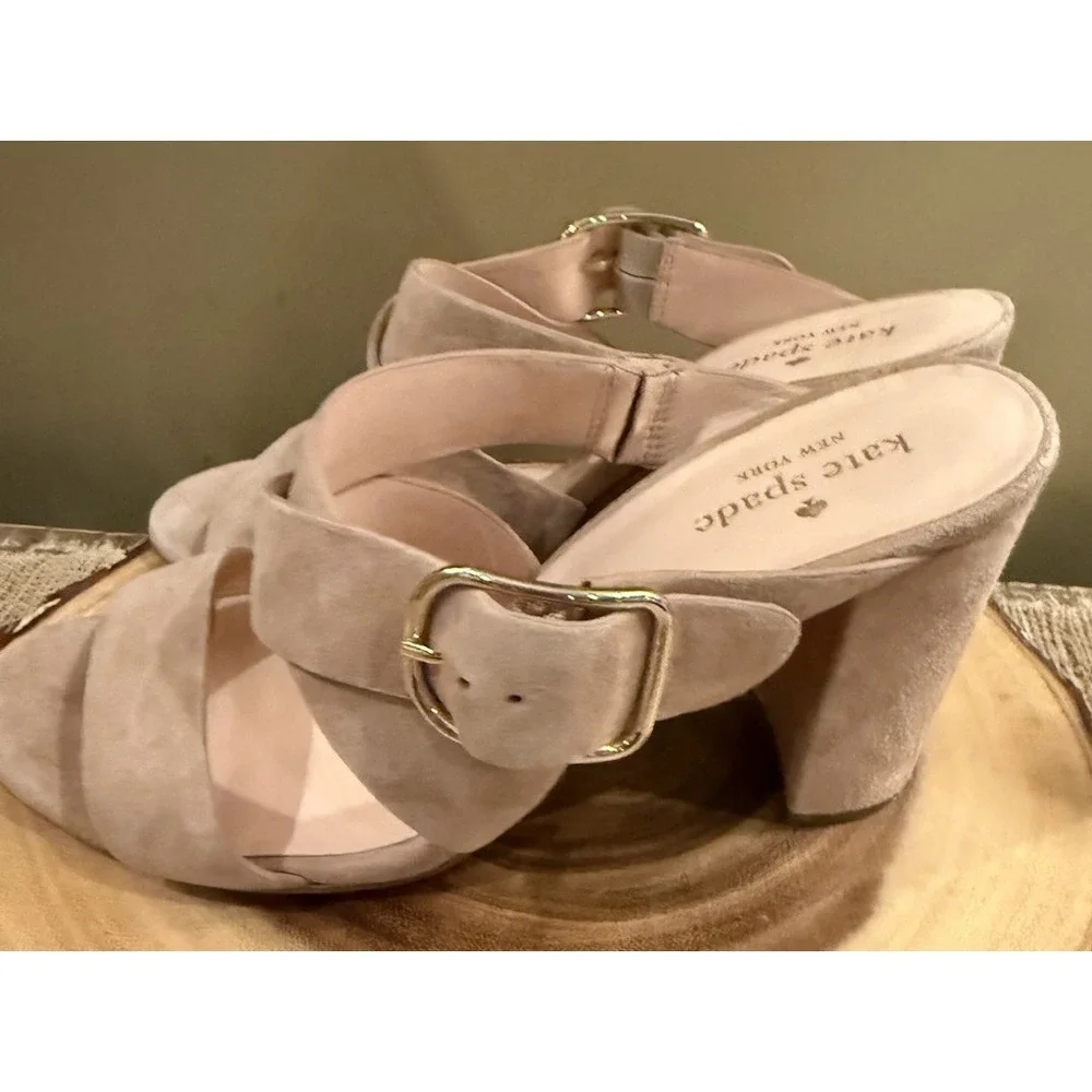 Kate‎ Spade Orchid Suede Sandal In Fawn Blush Kid Suede Block Heels Sz 9